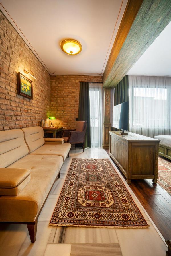 Tin Suites Istanbul Exterior photo